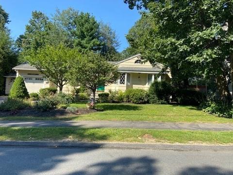 76 Woodledge, Needham, MA 02492 photo 3