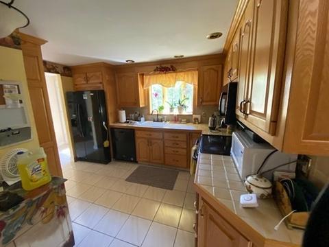 76 Woodledge, Needham, MA 02492 photo 8