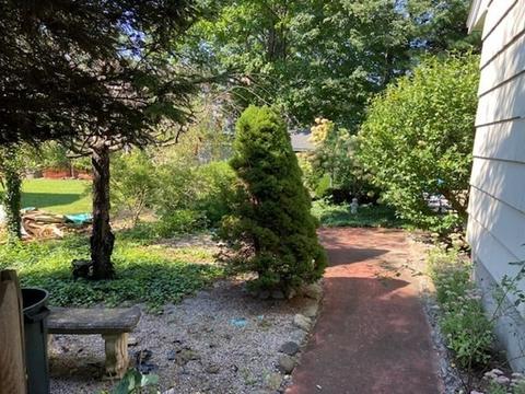 76 Woodledge, Needham, MA 02492 photo 4