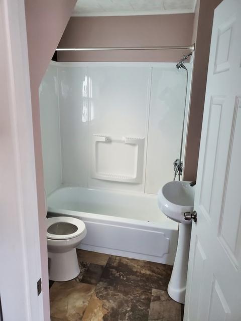 156 Pitman St, Fall River, MA 02723 photo 28