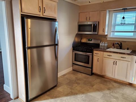 156 Pitman St, Fall River, MA 02723 photo 32