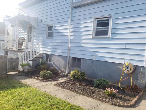 156 Pitman St, Fall River, MA 02723 photo 8