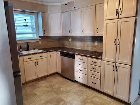 156 Pitman St, Fall River, MA 02723 photo 33