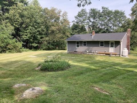 40 Main St, Douglas, MA 01516 photo 4