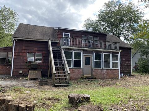 105 Plain St, Easthampton, MA 01027 photo 26