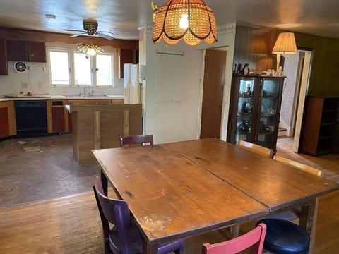 105 Plain St, Easthampton, MA 01027 photo 9