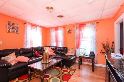 266 Pine St, Fall River, MA 02720 photo 5