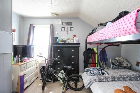 266 Pine St, Fall River, MA 02720 photo 13