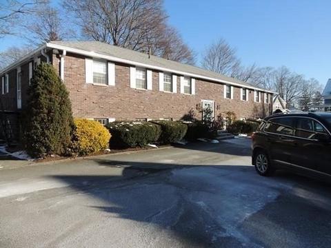 36 Conant St, Danvers, MA 01923 photo 2