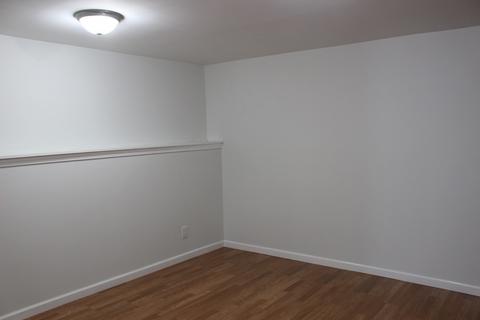 196 W River St, Orange, MA 01364 photo 16