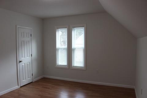 196 W River St, Orange, MA 01364 photo 11