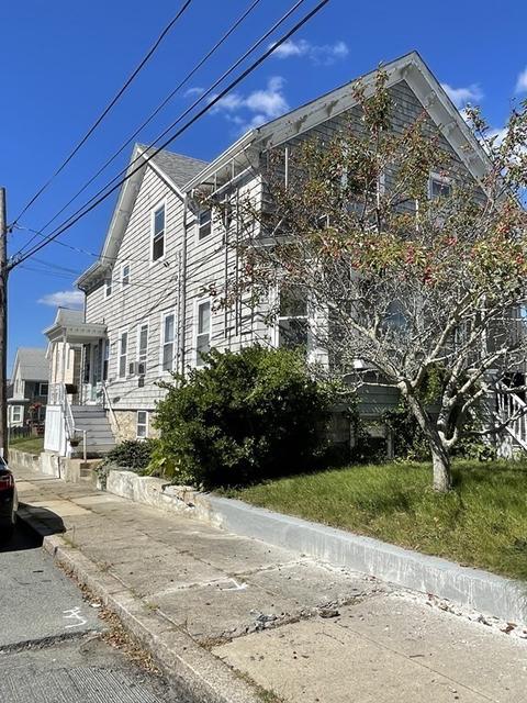 737 Stafford Rd, Fall River, MA 02721 photo 4
