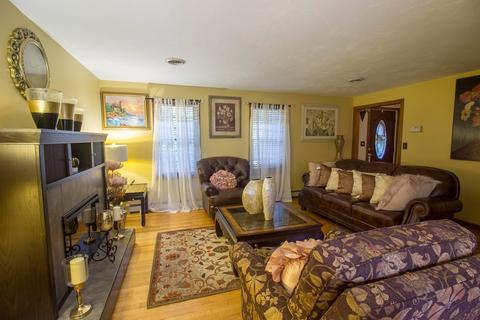 458 Elm St, Raynham, MA 02767 photo 15