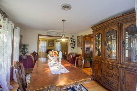458 Elm St, Raynham, MA 02767 photo 13