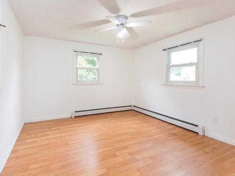 8 Morris St, Webster, MA 01570 photo 12