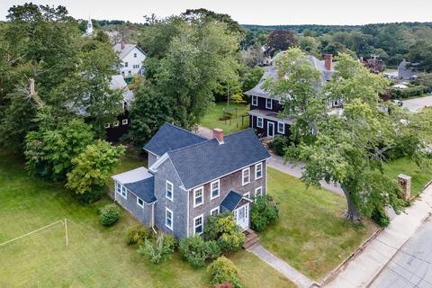 18 Sawyer St, Wareham, MA 02571 photo 3