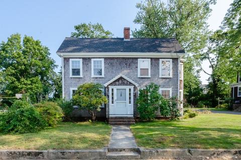18 Sawyer St, Wareham, MA 02571 photo 1
