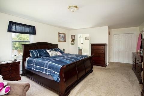 69 Whitefield, Fall River, MA 02721 photo 18