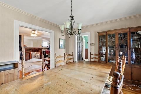 10 Coolidge Rd, Worcester, MA 01602 photo 9