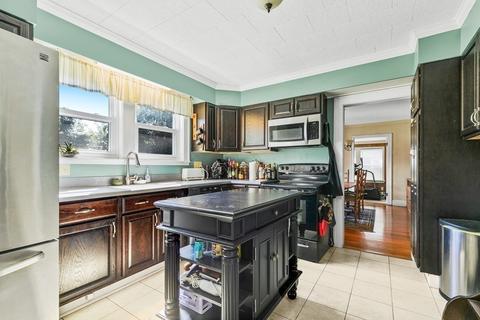 10 Coolidge Rd, Worcester, MA 01602 photo 4