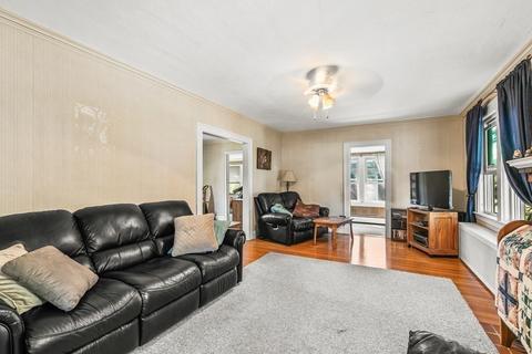 10 Coolidge Rd, Worcester, MA 01602 photo 17