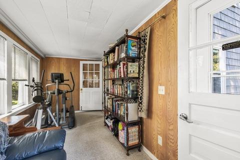 10 Coolidge Rd, Worcester, MA 01602 photo 13