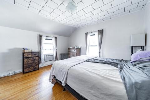 11 Storrs St, Ware, MA 01082 photo 14
