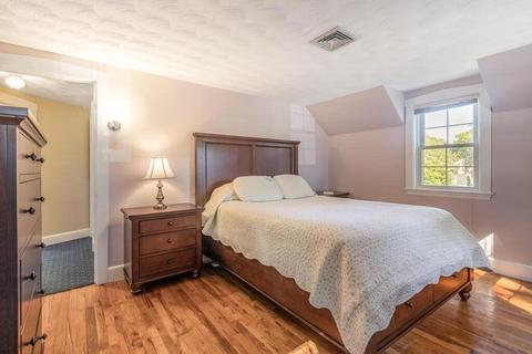 17 Avalon Rd, Stoneham, MA 02180 photo 25