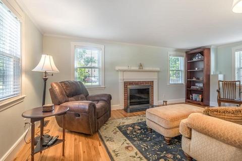 17 Avalon Rd, Stoneham, MA 02180 photo 7