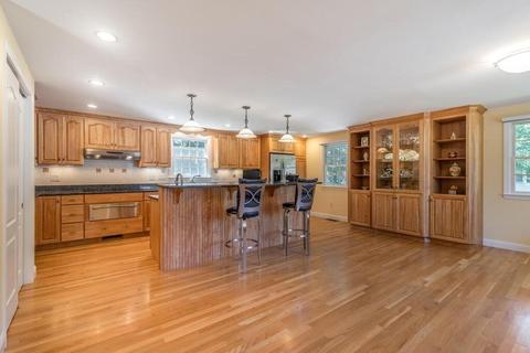 17 Avalon Rd, Stoneham, MA 02180 photo 13