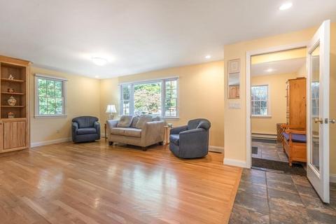 17 Avalon Rd, Stoneham, MA 02180 photo 20
