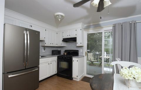 83 Mayflower Ln, Wareham, MA 02538 photo 8