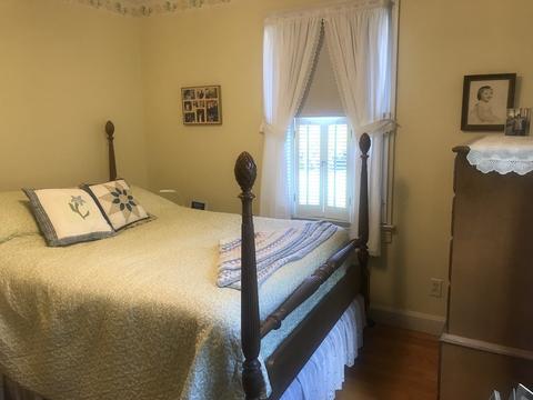 213 Windemere St, Springfield, MA 01104 photo 14