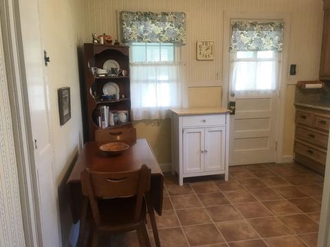 213 Windemere St, Springfield, MA 01104 photo 8