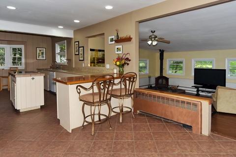 8 Blaisdell Ter, Ipswich, MA 01938 photo 16