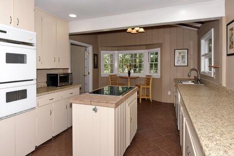8 Blaisdell Ter, Ipswich, MA 01938 photo 22