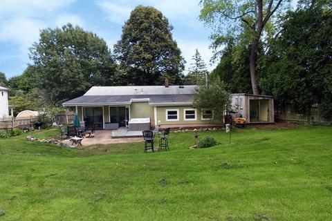 8 Blaisdell Ter, Ipswich, MA 01938 photo 5