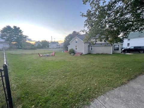 70 Milton St, Springfield, MA 01151 photo 2