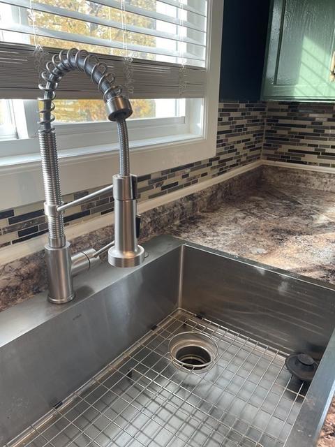 70 Milton St, Springfield, MA 01151 photo 6