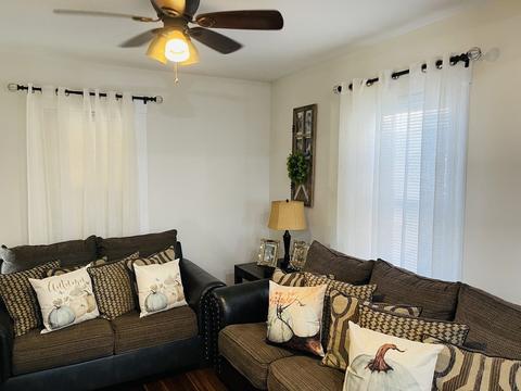 17 Pequot St, Springfield, MA 01151 photo 7