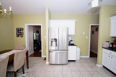 22 Arrowsic St, Worcester, MA 01606 photo 12