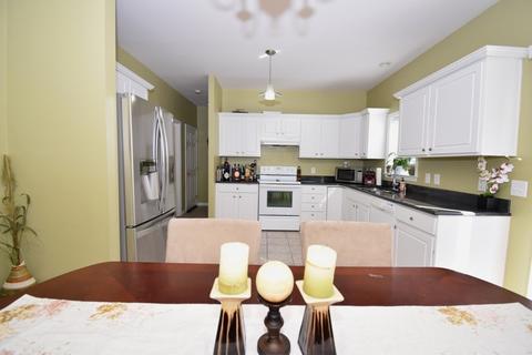 22 Arrowsic St, Worcester, MA 01606 photo 16