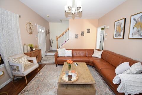 22 Arrowsic St, Worcester, MA 01606 photo 8