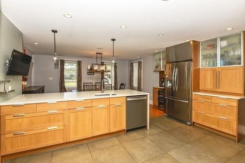 38 Chapman St, Canton, MA 02021 photo 15
