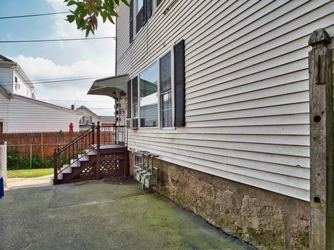 219 Buffinton St, Fall River, MA 02721 photo 38
