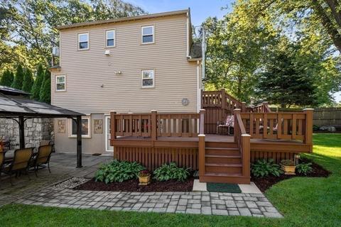6 Summer Ave, Reading, MA 01867 photo 16