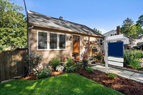 6 Summer Ave, Reading, MA 01867 photo 1