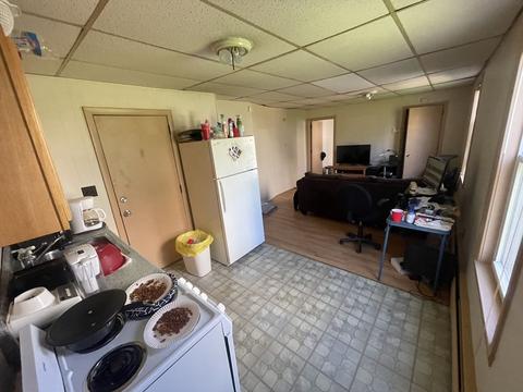 8 Bourne St, Worcester, MA 01606 photo 7