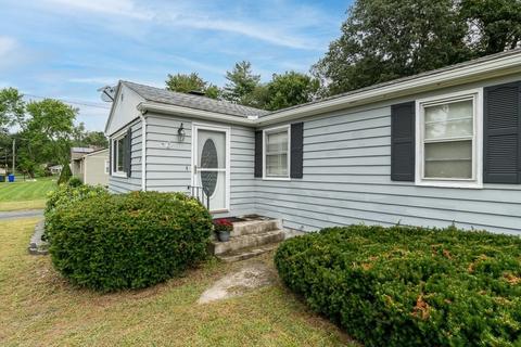 37 Paulk Ter, Springfield, MA 01128 photo 2