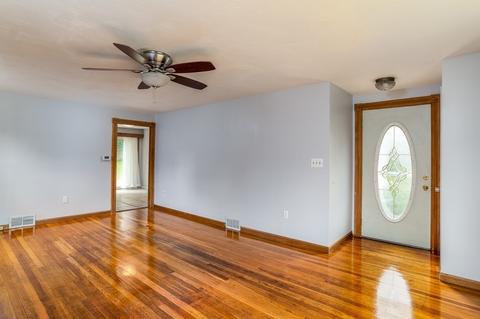 37 Paulk Ter, Springfield, MA 01128 photo 5